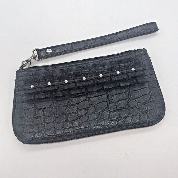 Steve Madden Black Croc Embossed Faux Leather Zip Close Ruffled Wallet Wristlet - Picture 1 of 9